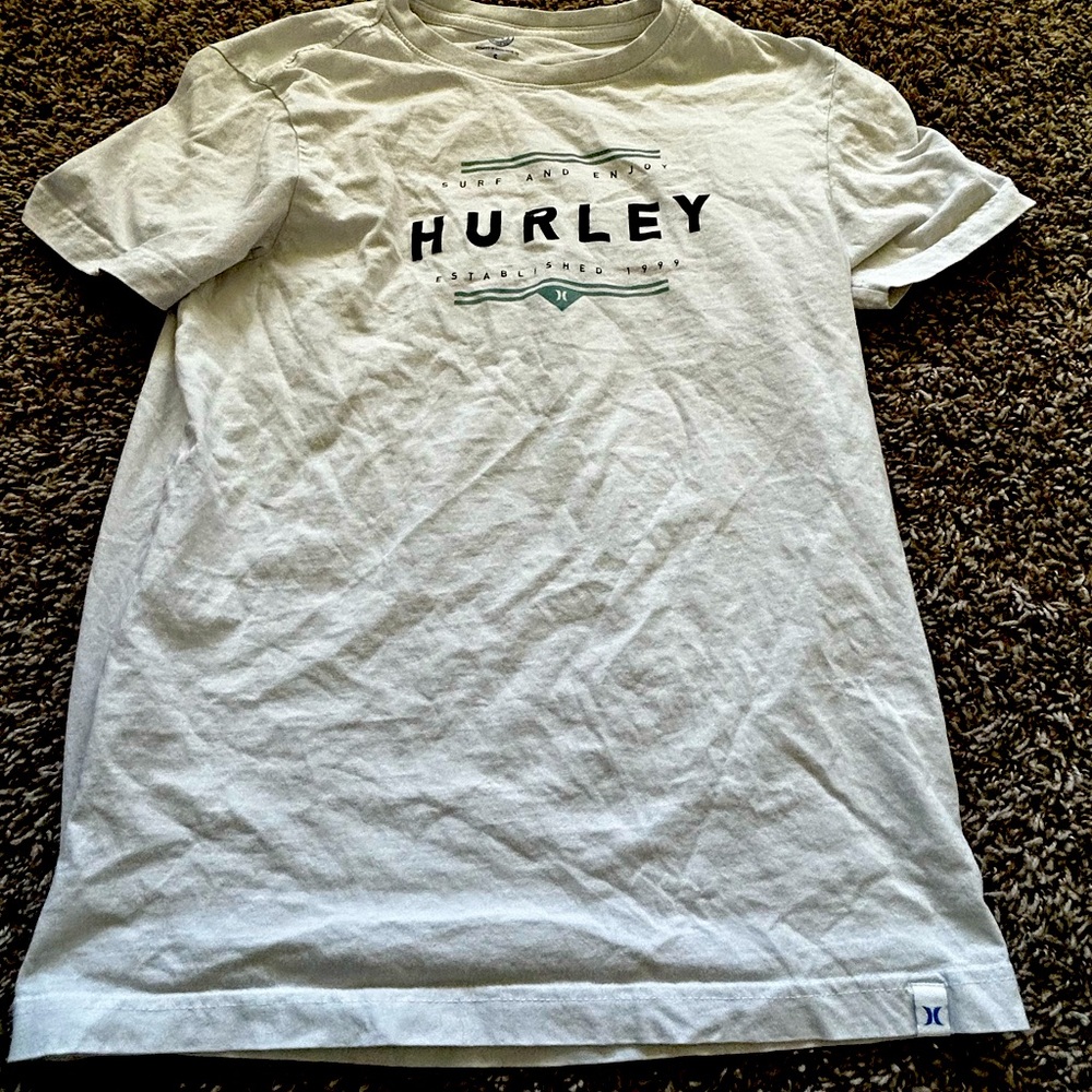 Hurley tee